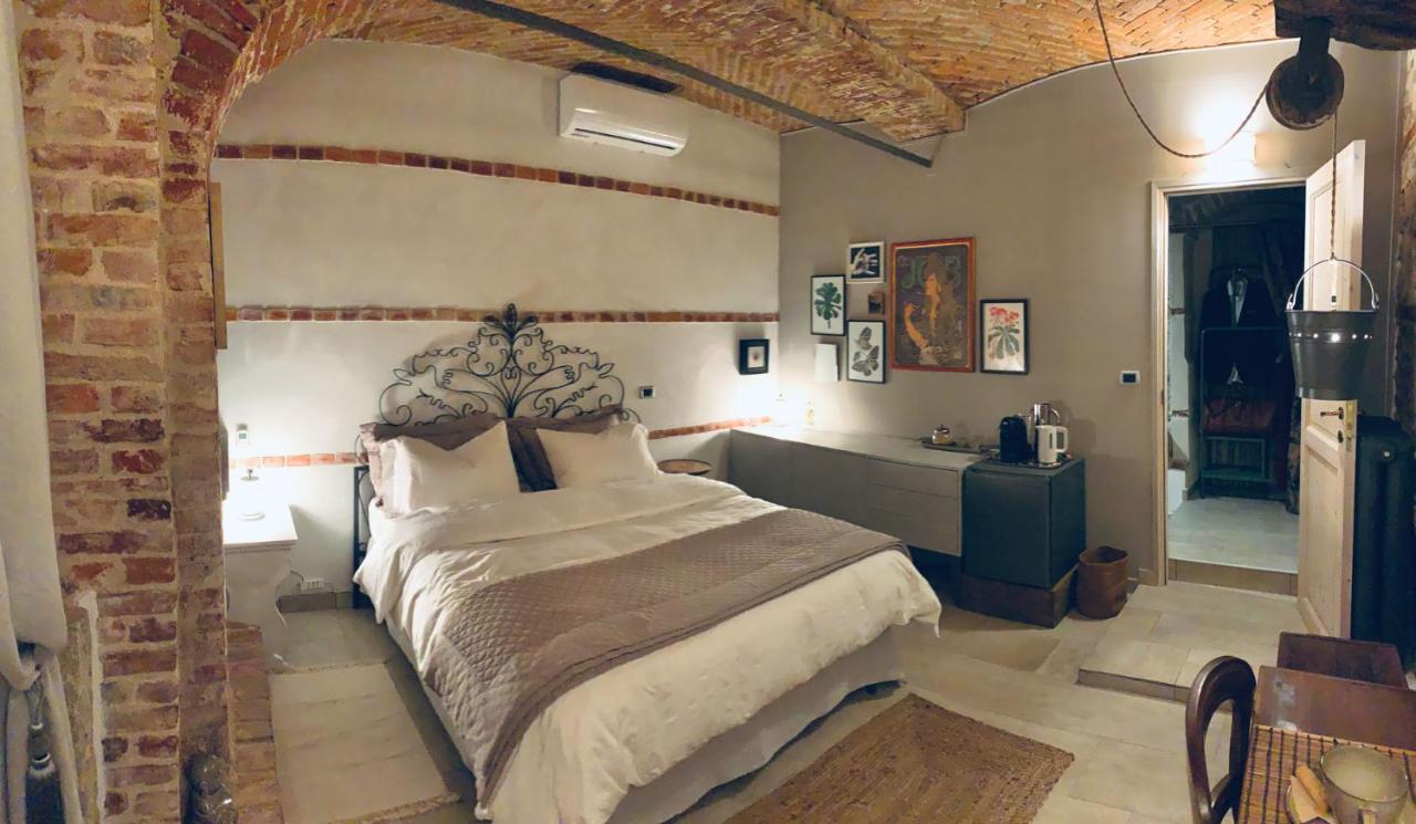 Cascina Viaris Hotell Pavarolo Exteriör bild