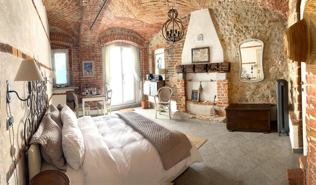 Cascina Viaris Hotell Pavarolo Exteriör bild